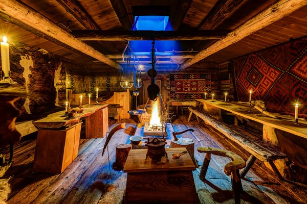 Comment planifier une découverte des villages vikings en Scandinavie : itinéraires et conseils culturels ?